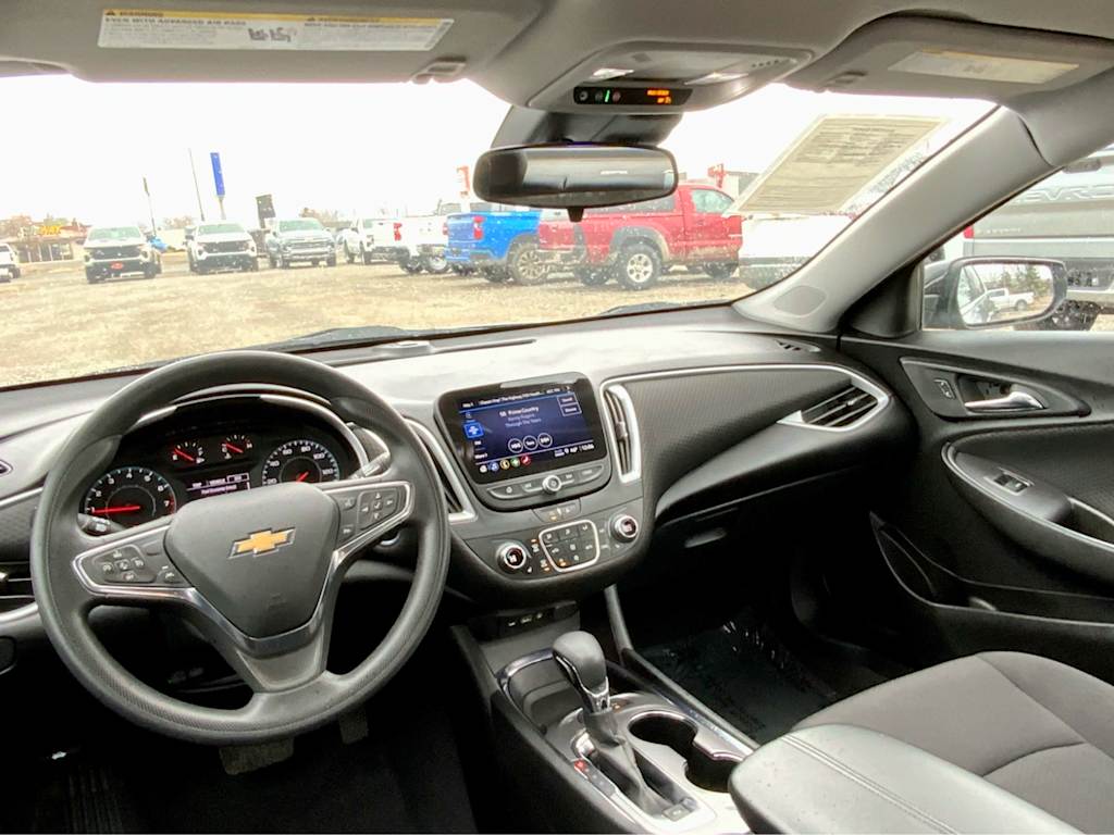 Thumbnail: 2024 Chevrolet Malibu - 14