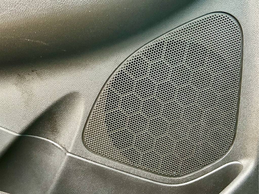 Thumbnail: 2023 Chevrolet Malibu - 56