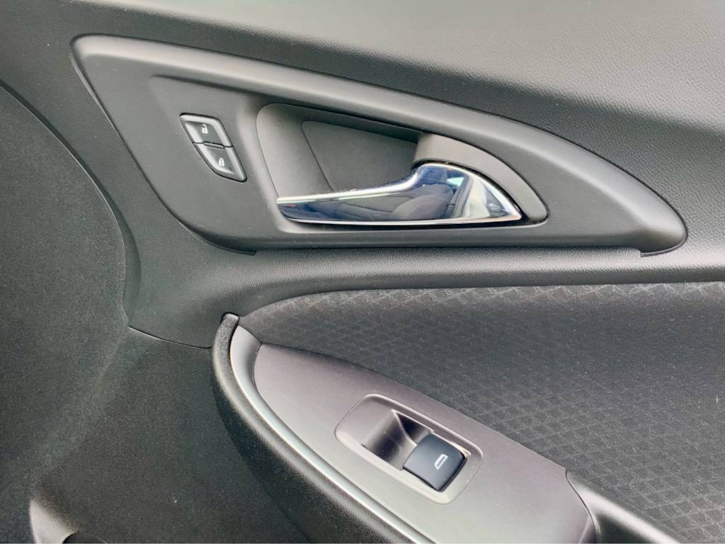 Thumbnail: 2023 Chevrolet Malibu - 52