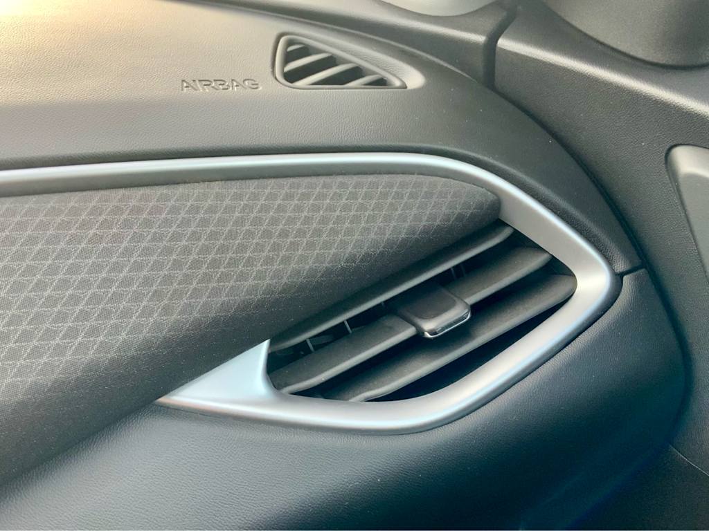 Thumbnail: 2023 Chevrolet Malibu - 49