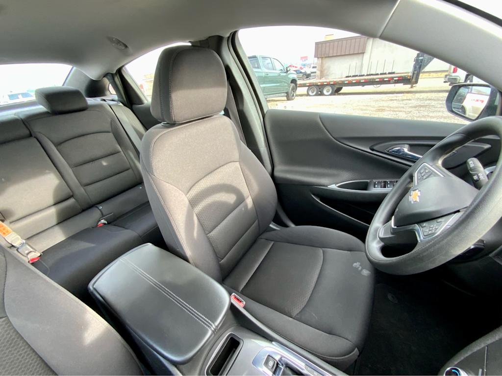 Thumbnail: 2023 Chevrolet Malibu - 36