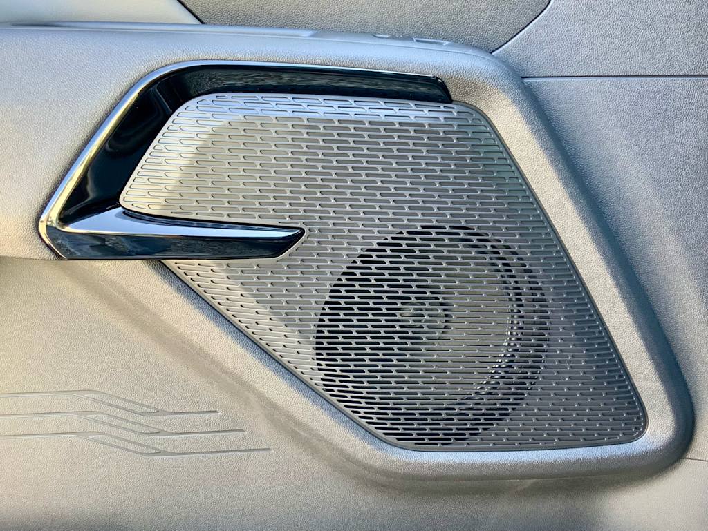Thumbnail: 2026 Chevrolet Silverado EV - 59