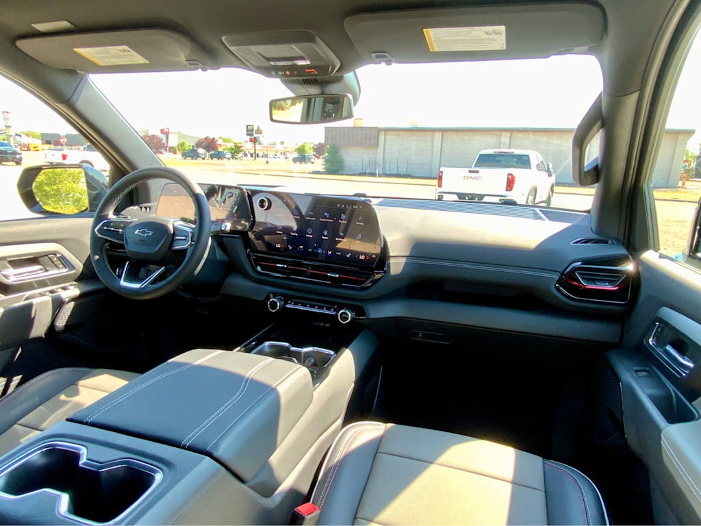 Thumbnail: 2026 Chevrolet Silverado EV - 13