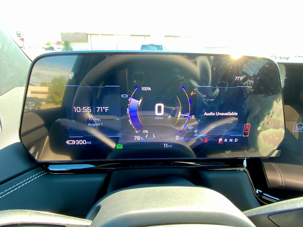 Thumbnail: 2026 Chevrolet Silverado EV - 17