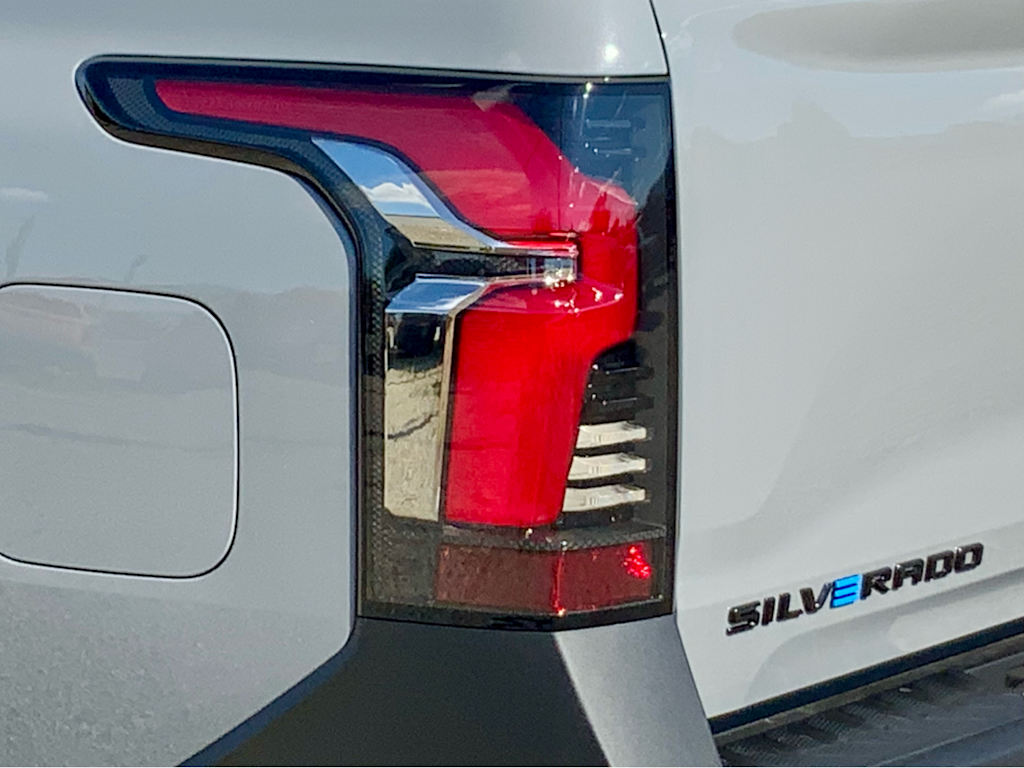 Thumbnail: 2026 Chevrolet Silverado EV - 30