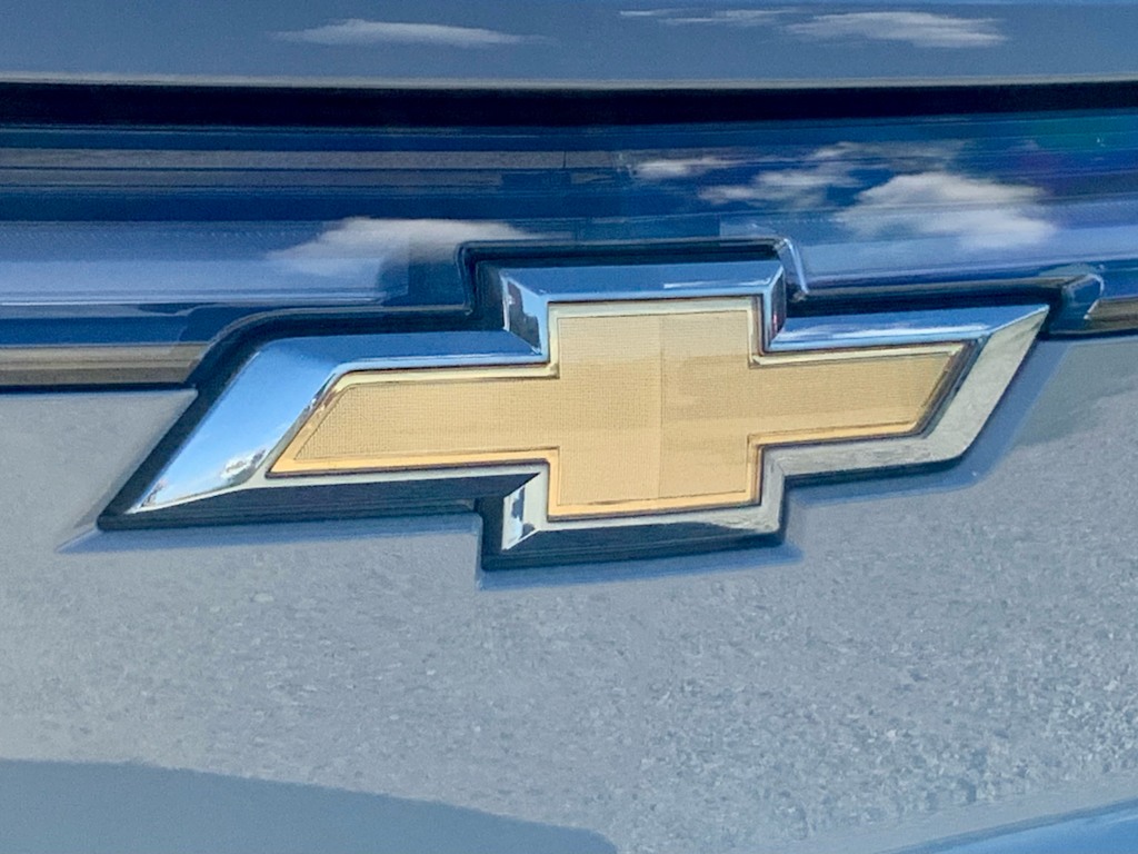 Thumbnail: 2026 Chevrolet Silverado EV - 18