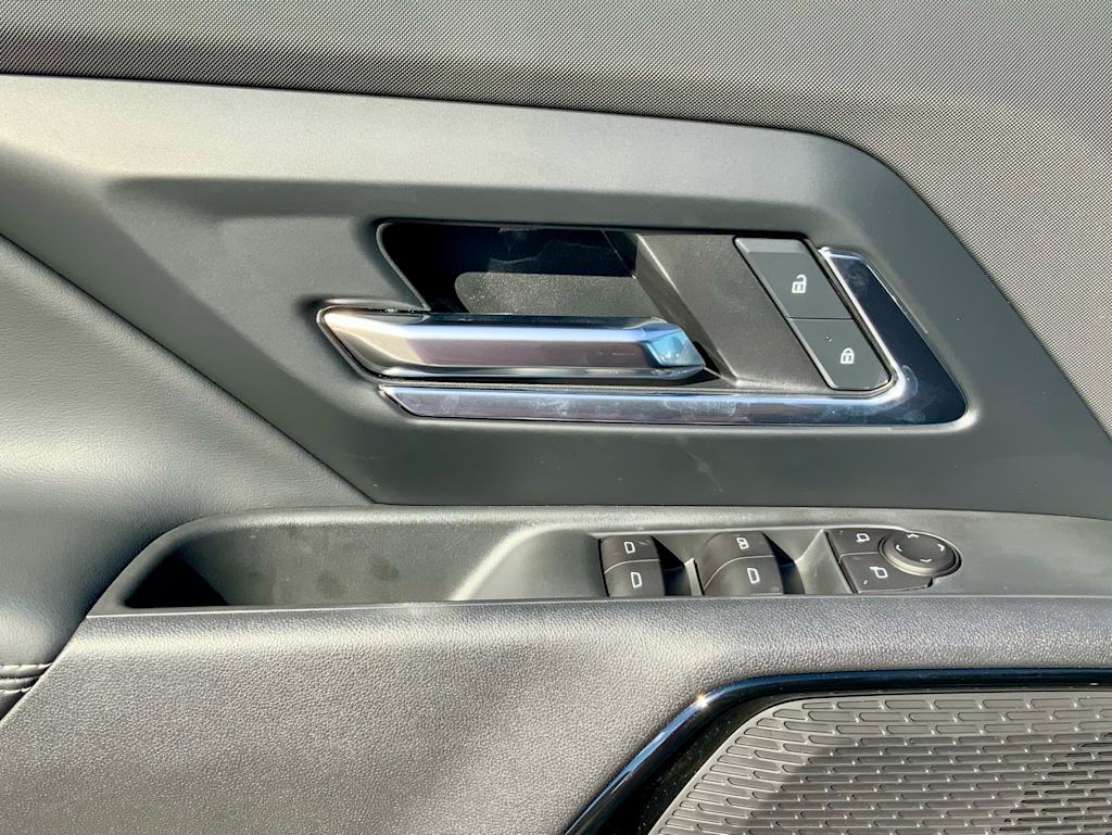 Thumbnail: 2026 Chevrolet Silverado EV - 54