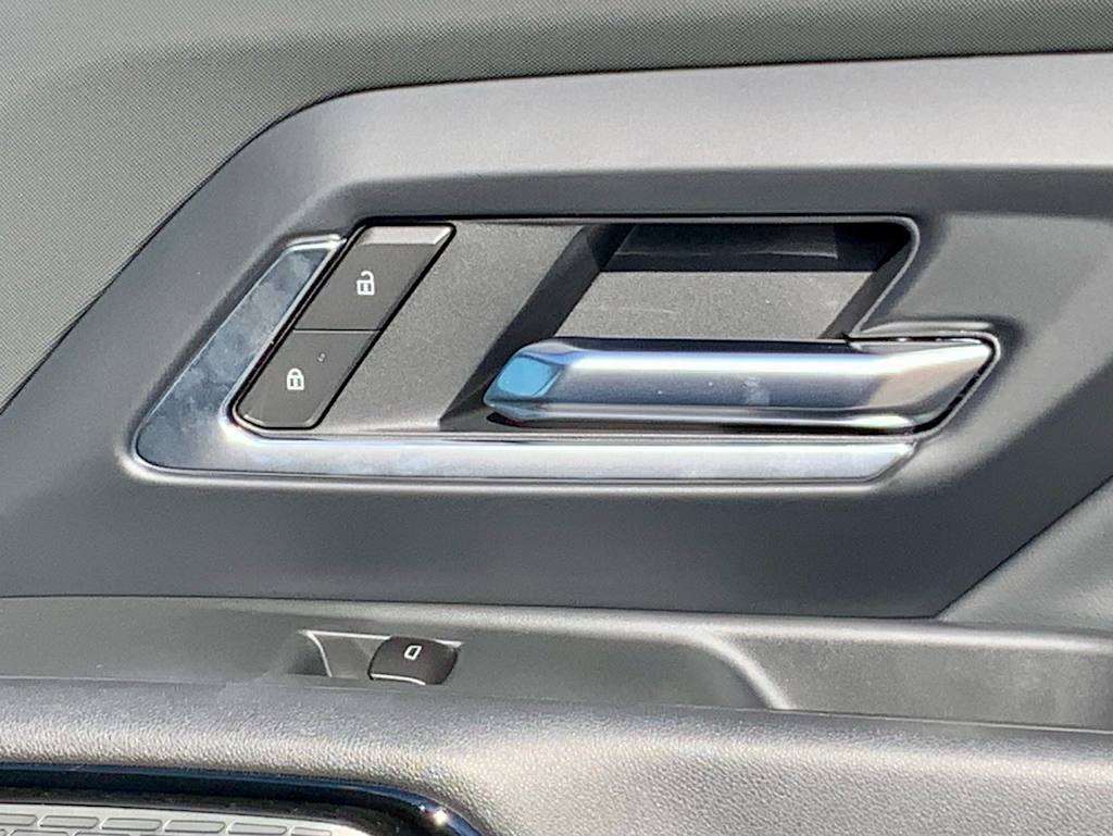 Thumbnail: 2026 Chevrolet Silverado EV - 55