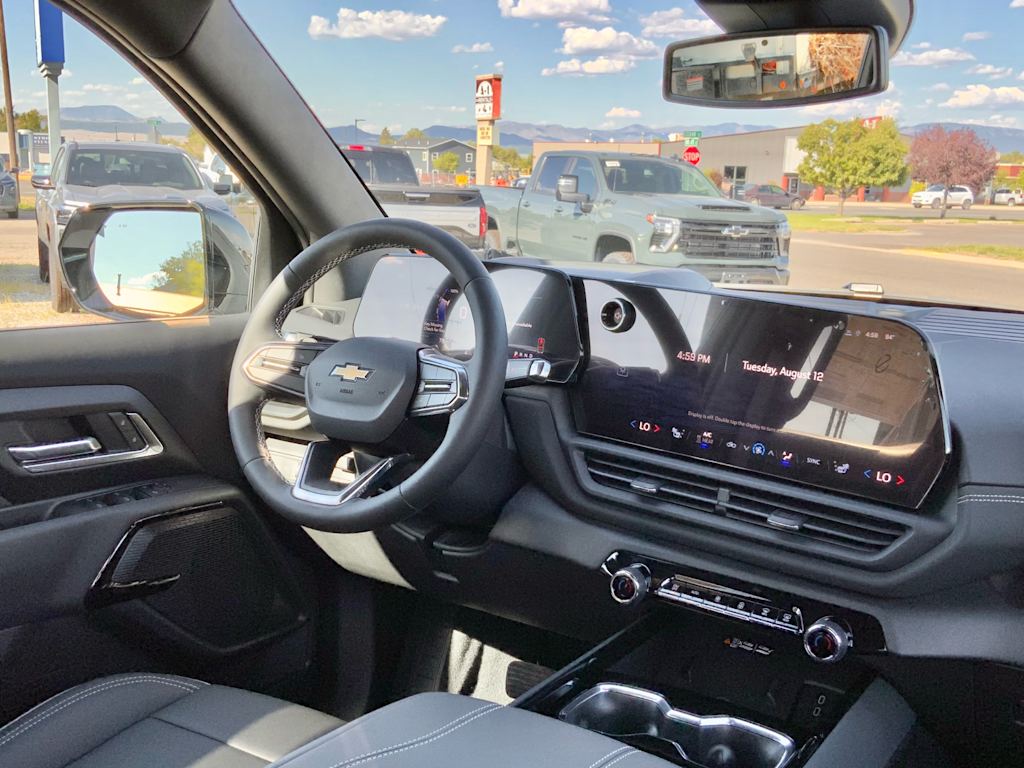 Thumbnail: 2026 Chevrolet Silverado EV - 40