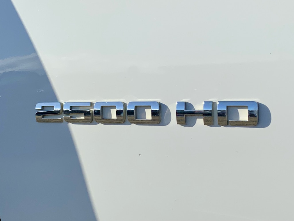 Thumbnail: 2012 Chevrolet Silverado 2500 - 7