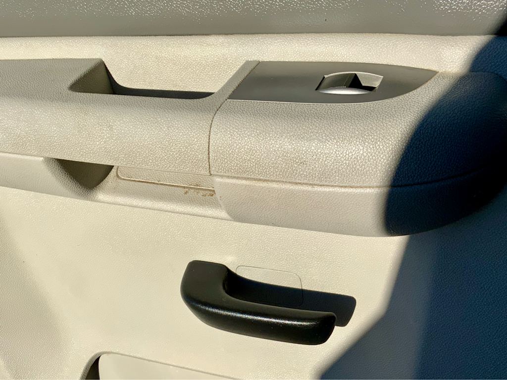 Thumbnail: 2012 Chevrolet Silverado 2500 - 41