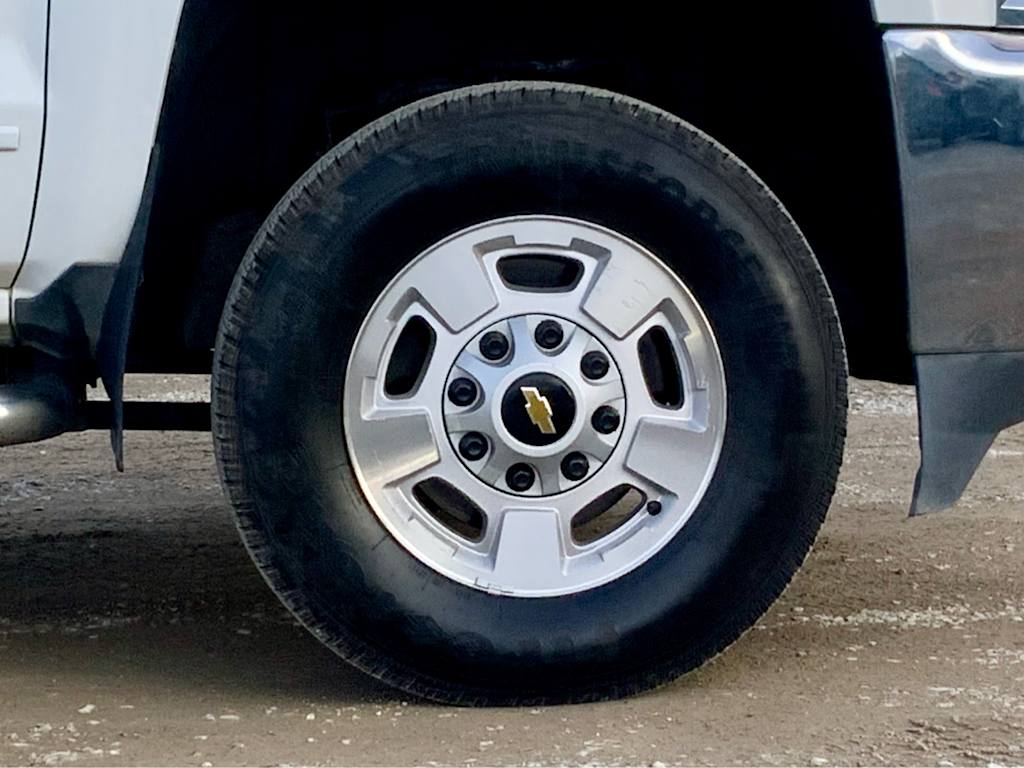 Thumbnail: 2015 Chevrolet Silverado 2500 - 26