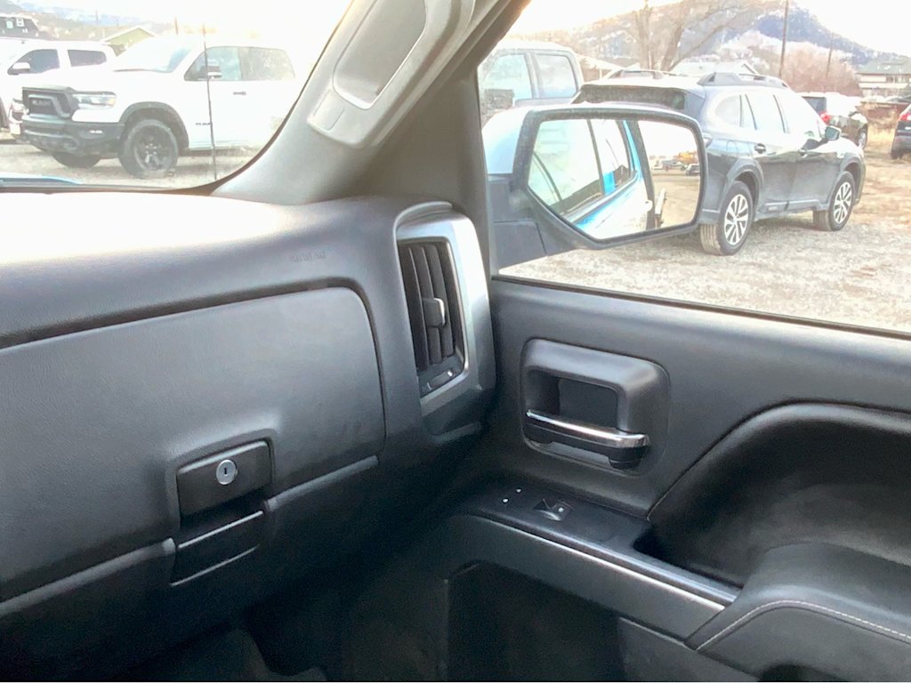 Thumbnail: 2015 Chevrolet Silverado 2500 - 36