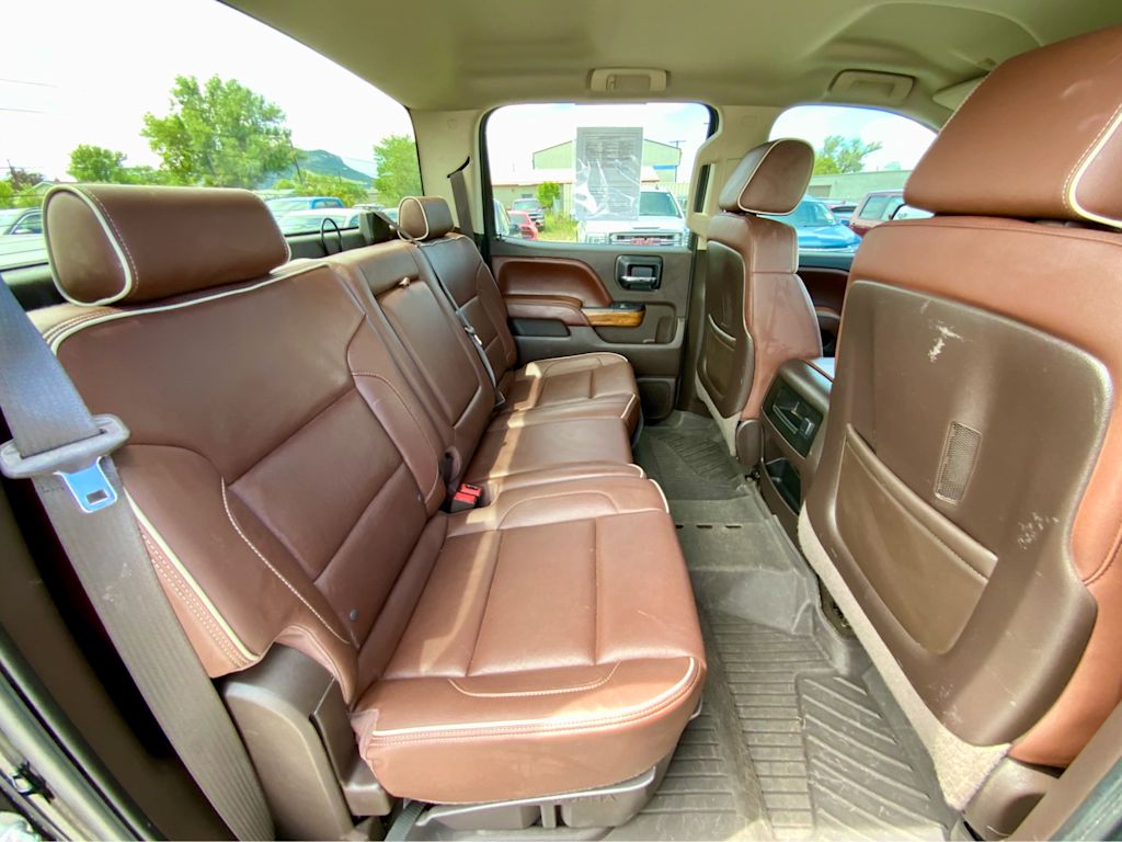 Thumbnail: 2015 Chevrolet Silverado 2500 - 30