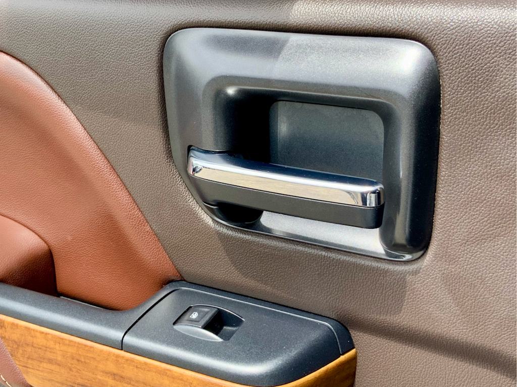 Thumbnail: 2015 Chevrolet Silverado 2500 - 42