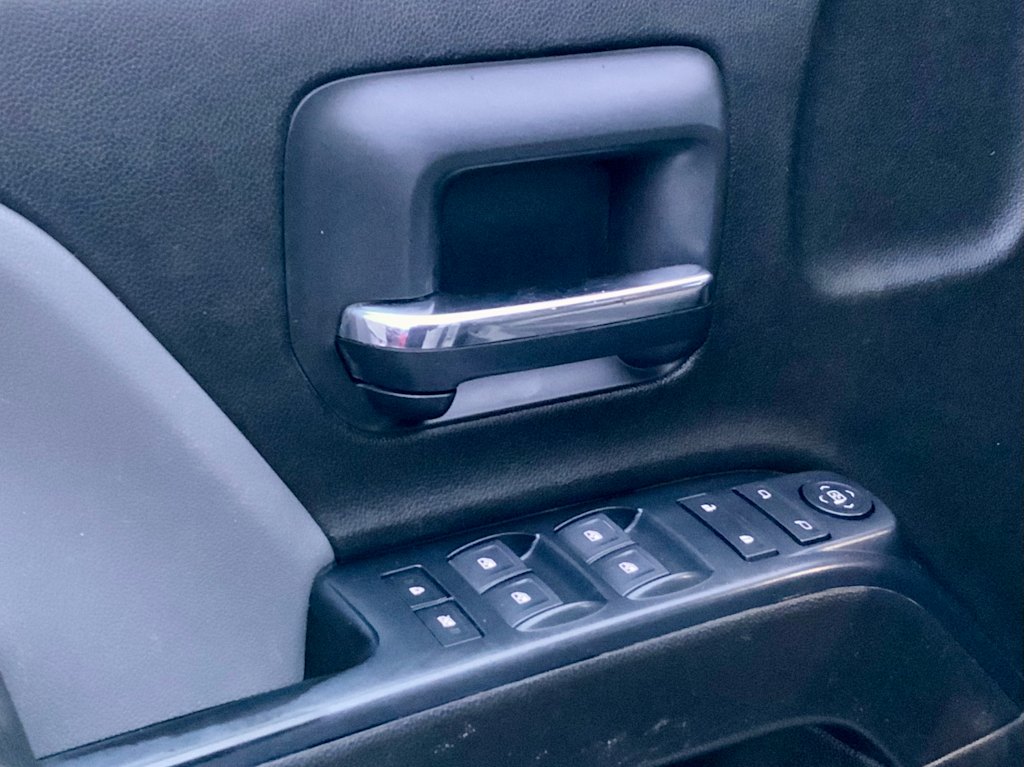 Thumbnail: 2018 Chevrolet Silverado 2500 - 40