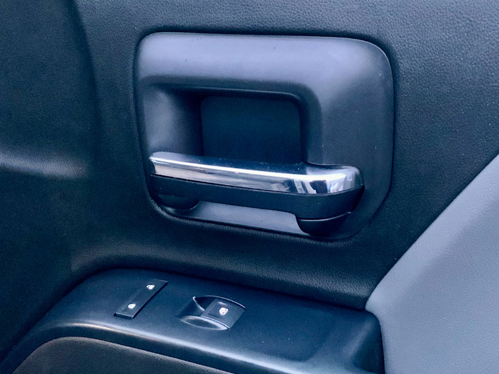 Thumbnail: 2018 Chevrolet Silverado 2500 - 41