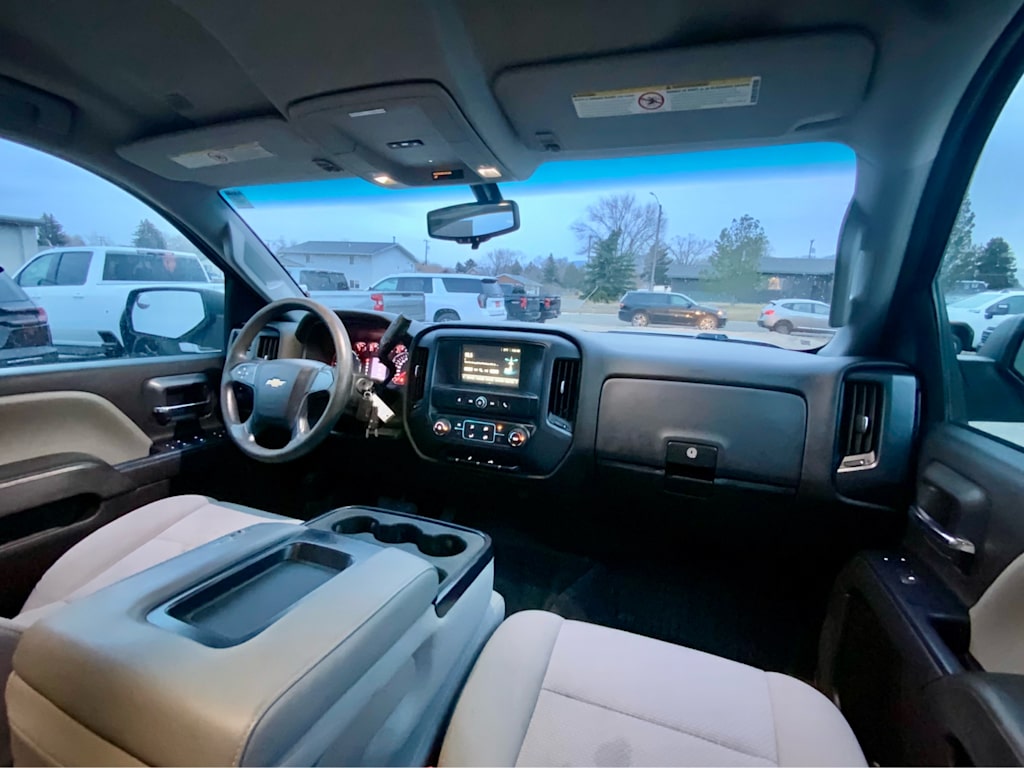 Thumbnail: 2018 Chevrolet Silverado 2500 - 13