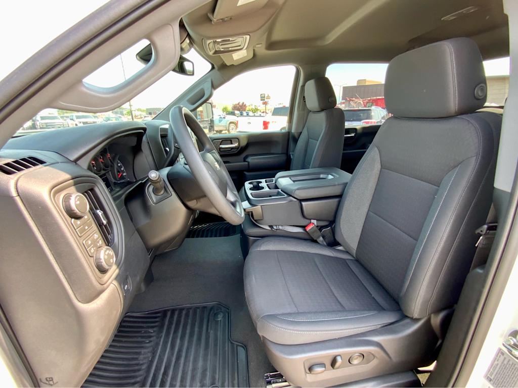 Thumbnail: 2026 Chevrolet Silverado 2500 - 11