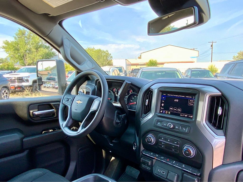 Thumbnail: 2026 Chevrolet Silverado 2500 - 9