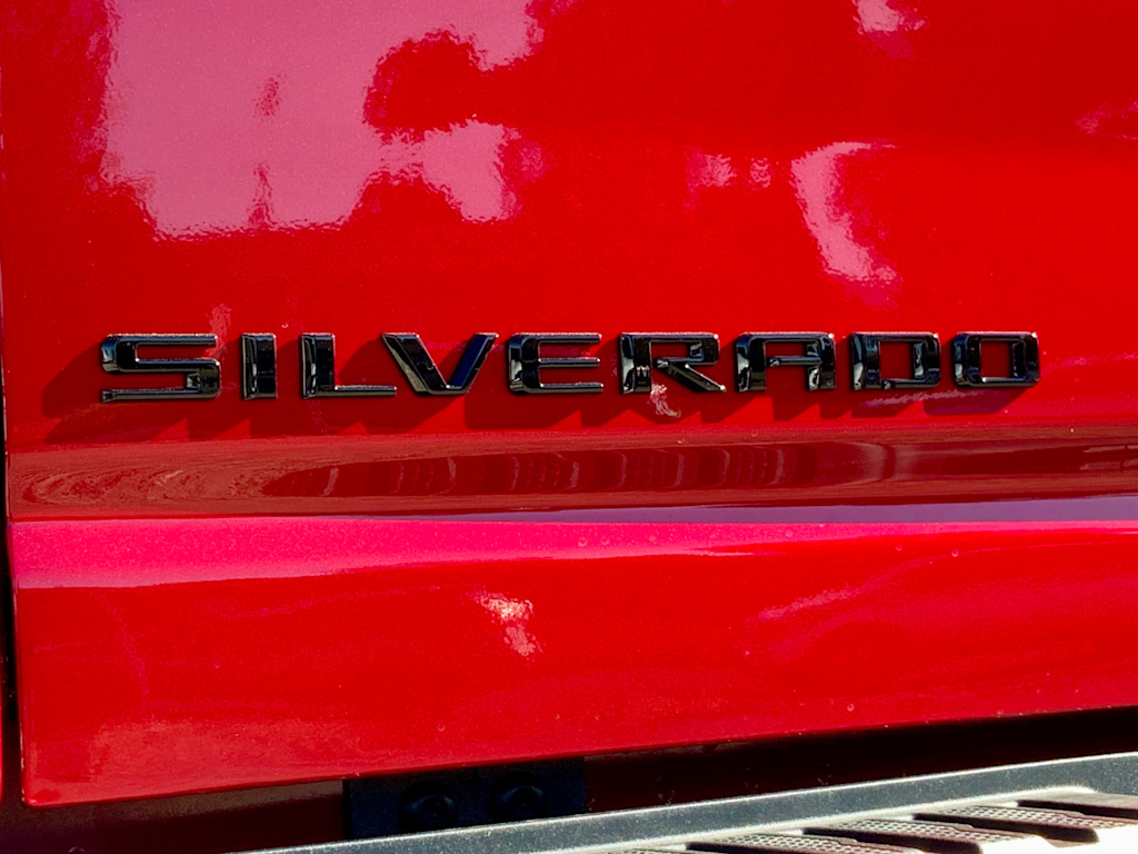 Thumbnail: 2026 Chevrolet Silverado 2500 - 31