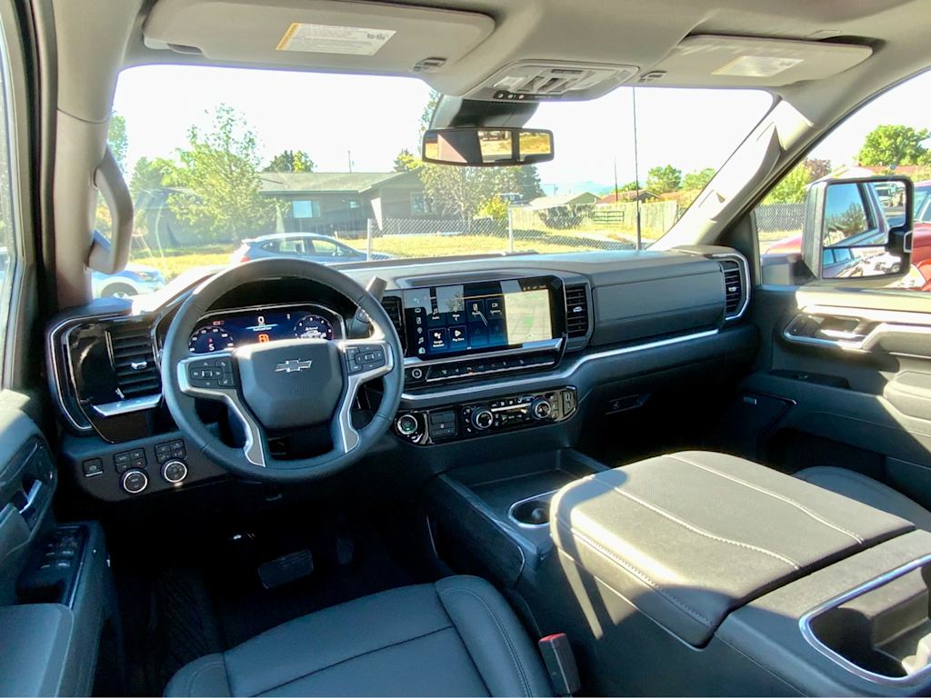 Thumbnail: 2026 Chevrolet Silverado 2500 - 9