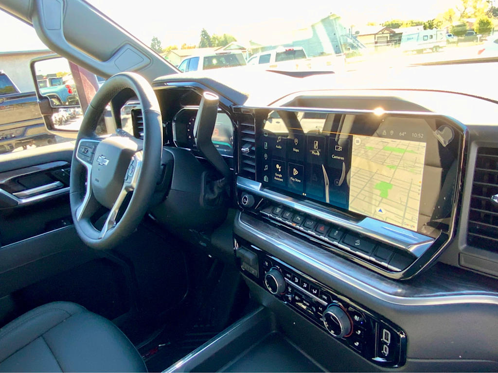 Thumbnail: 2026 Chevrolet Silverado 2500 - 42