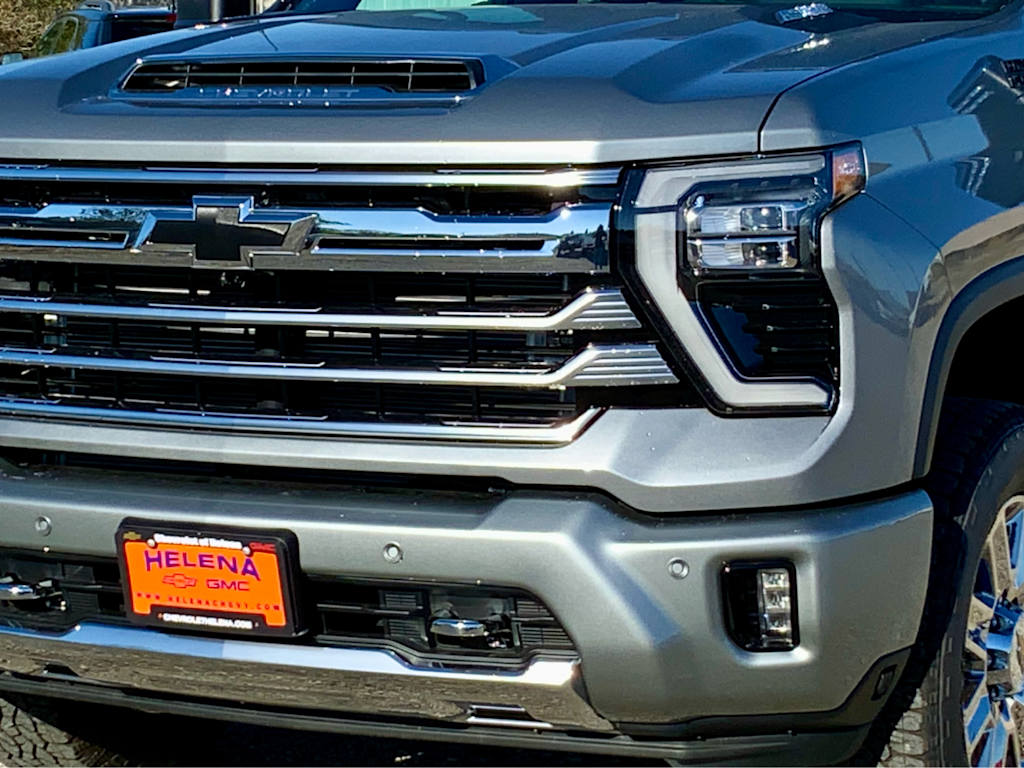 Thumbnail: 2026 Chevrolet Silverado 3500 - 25