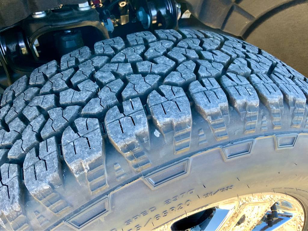 Thumbnail: 2026 Chevrolet Silverado 3500 - 33