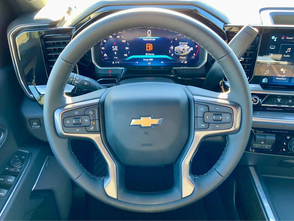 Thumbnail: 2026 Chevrolet Silverado 3500 - 47