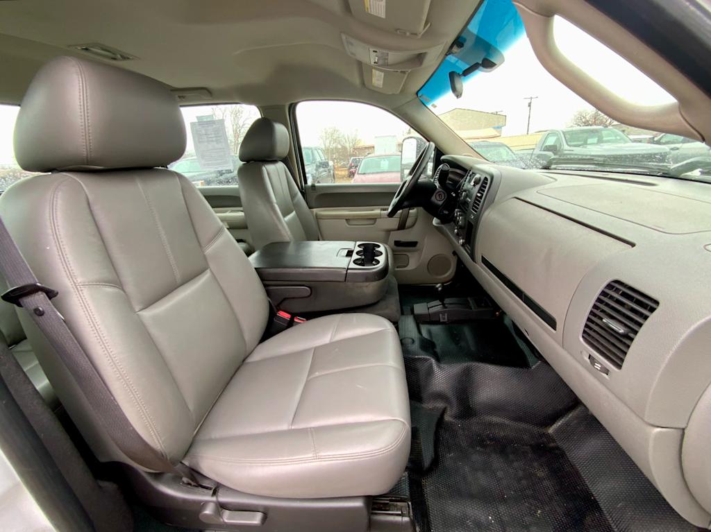 Thumbnail: 2012 Chevrolet Silverado 3500 - 12