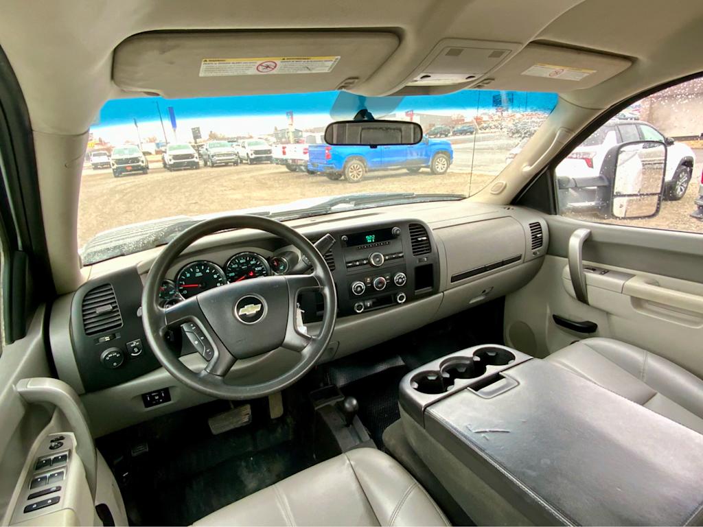 Thumbnail: 2012 Chevrolet Silverado 3500 - 2