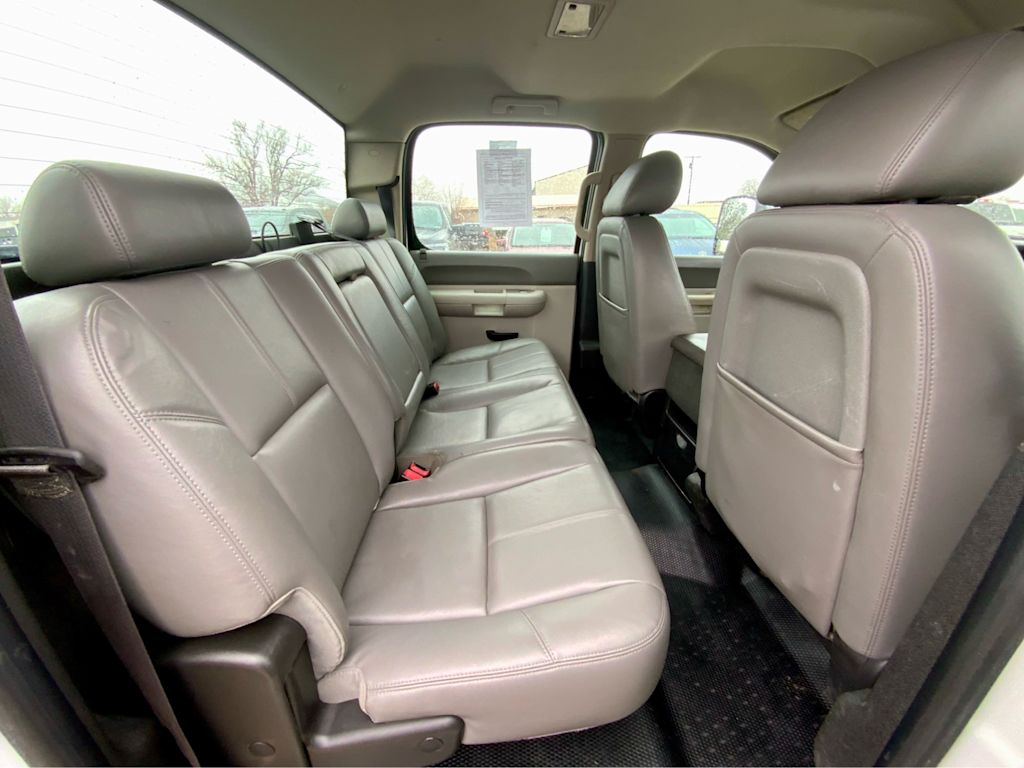 Thumbnail: 2012 Chevrolet Silverado 3500 - 13