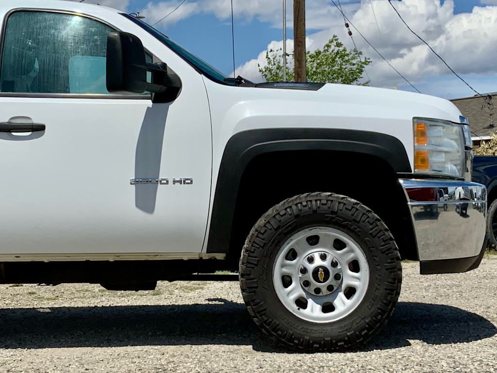 Thumbnail: 2014 Chevrolet Silverado 3500 - 9