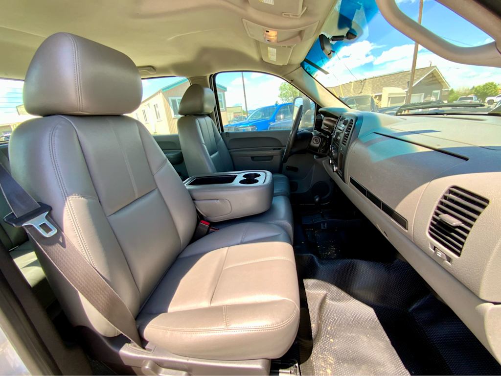 Thumbnail: 2014 Chevrolet Silverado 3500 - 13