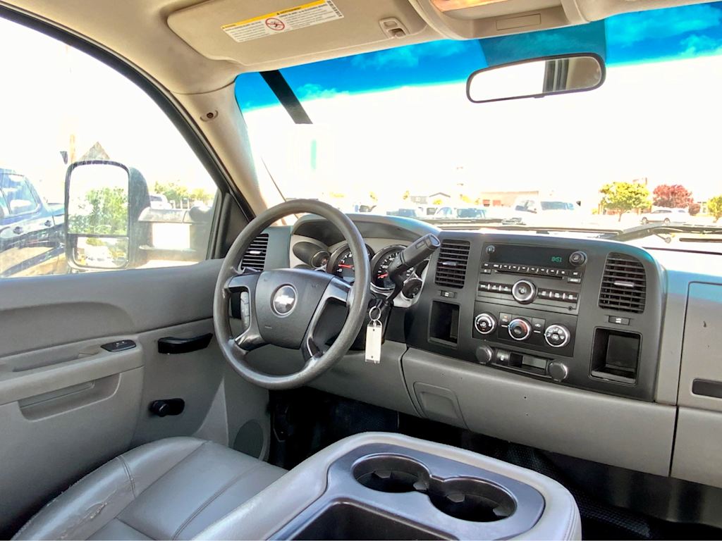Thumbnail: 2014 Chevrolet Silverado 3500 - 44