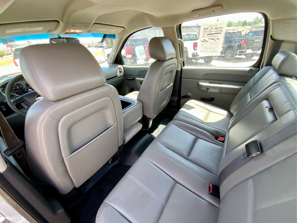 Thumbnail: 2014 Chevrolet Silverado 3500 - 41