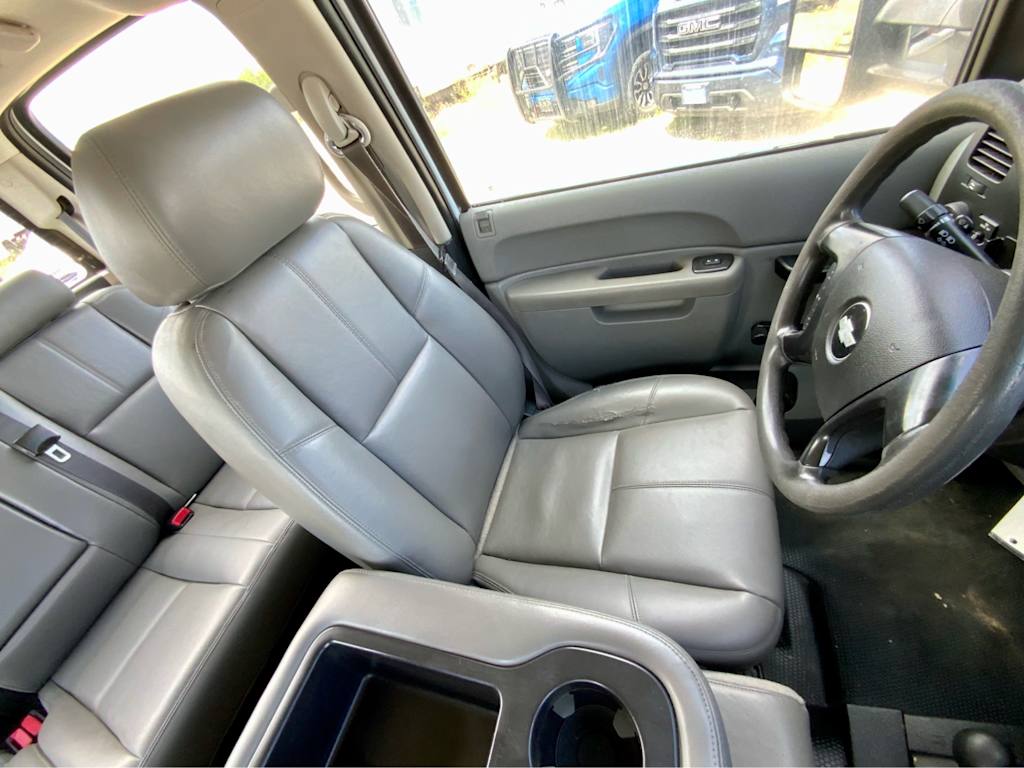 Thumbnail: 2014 Chevrolet Silverado 3500 - 43