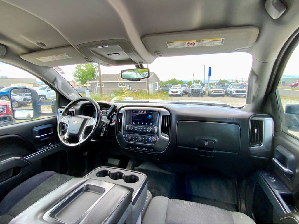 Thumbnail: 2015 Chevrolet Silverado 3500 - 32