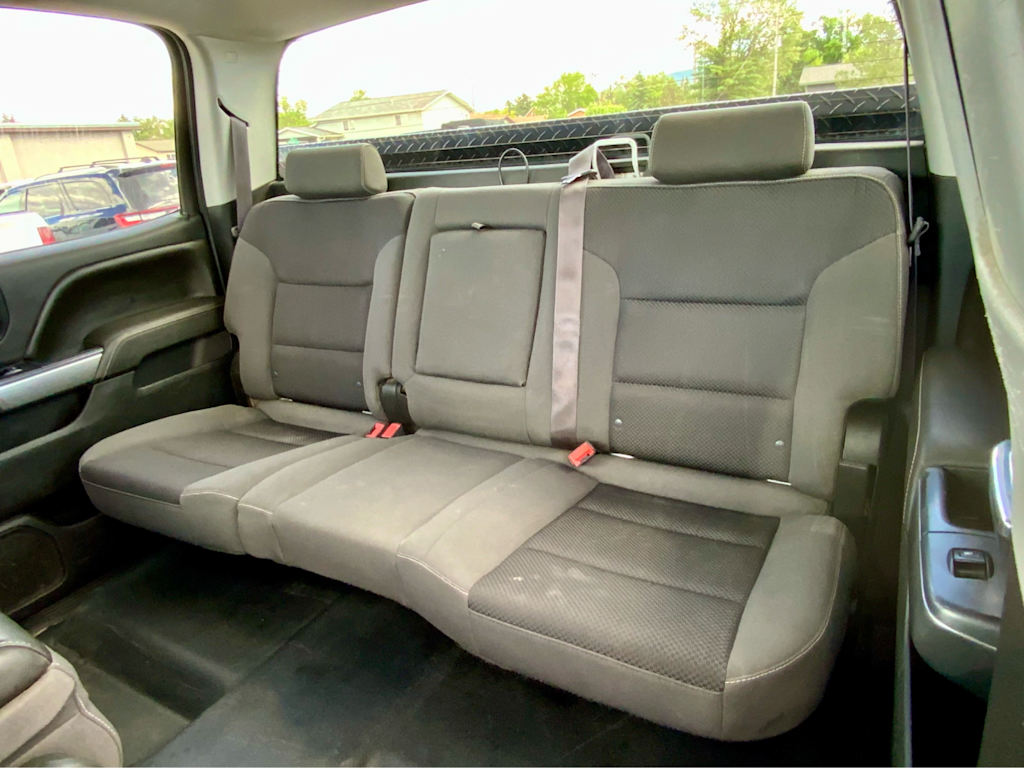 Thumbnail: 2015 Chevrolet Silverado 3500 - 30