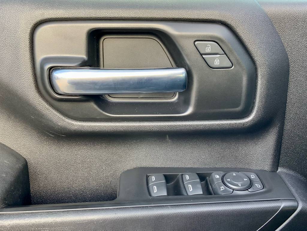 Thumbnail: 2020 Chevrolet Silverado 2500 - 44