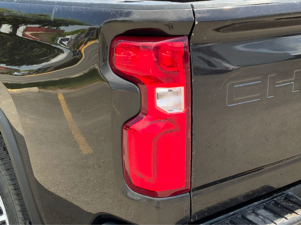 Thumbnail: 2021 Chevrolet Silverado 2500 - 29