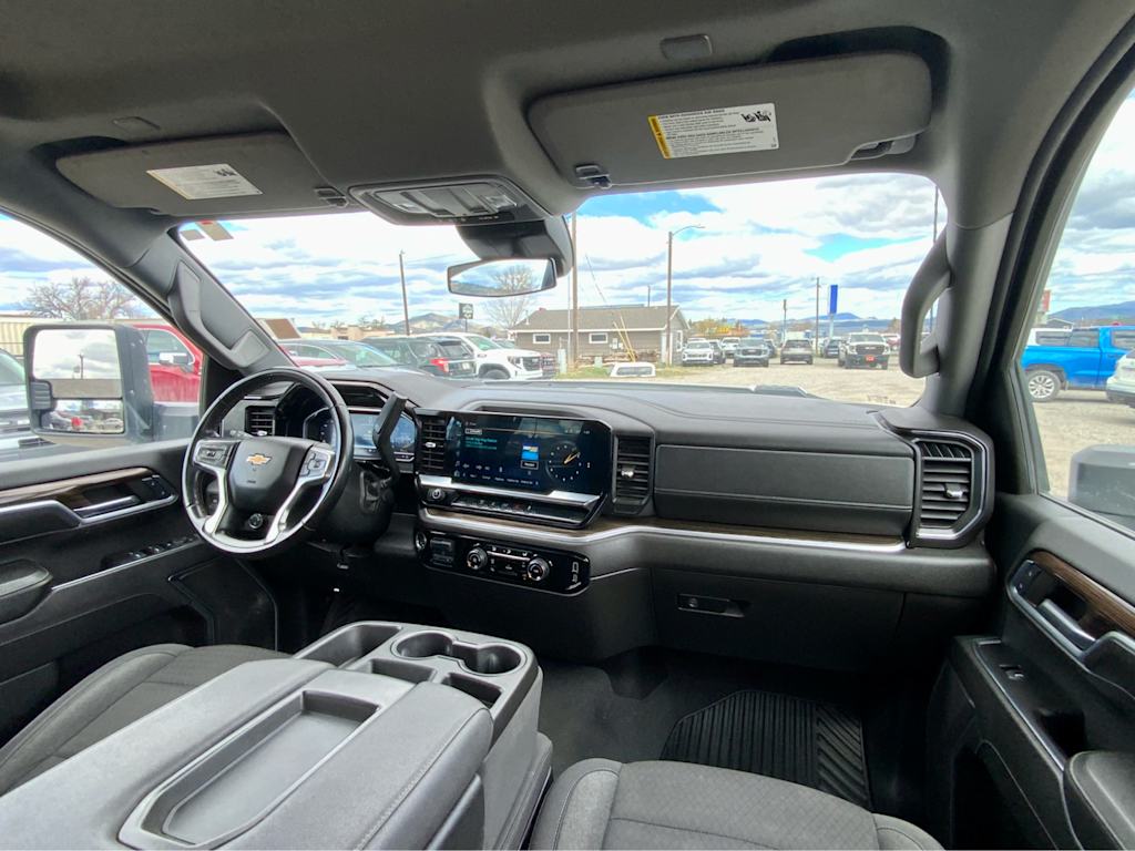 Thumbnail: 2024 Chevrolet Silverado 2500 - 13