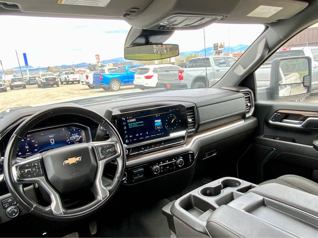 Thumbnail: 2024 Chevrolet Silverado 2500 - 14