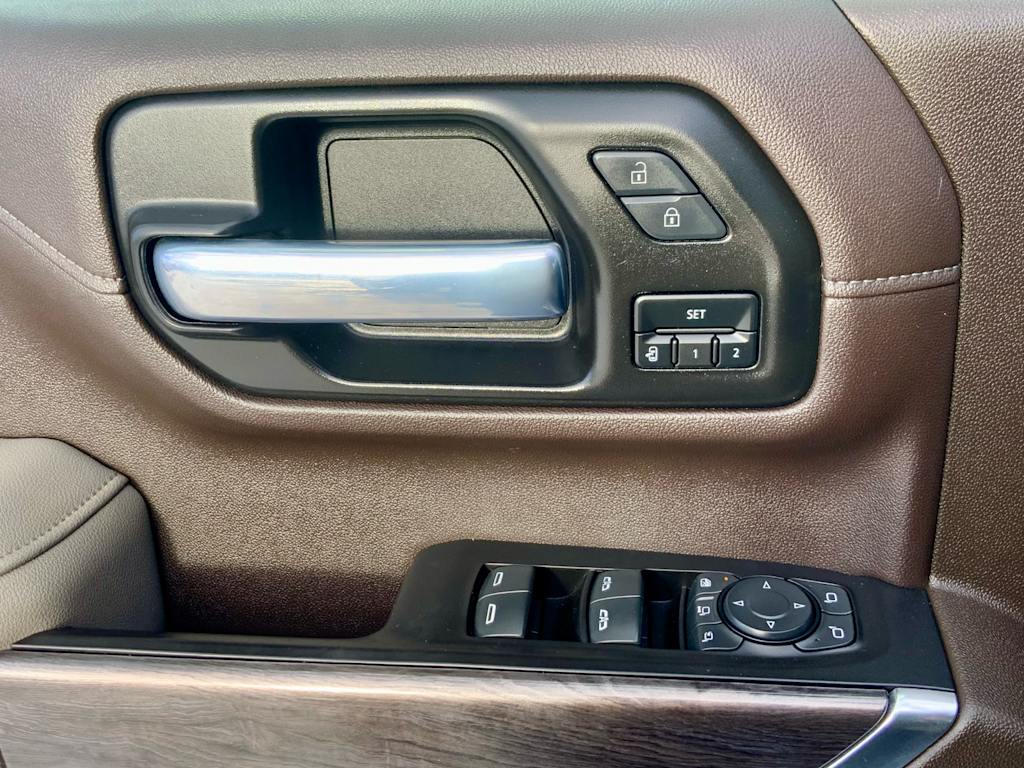 Thumbnail: 2024 Chevrolet Silverado 2500 - 47