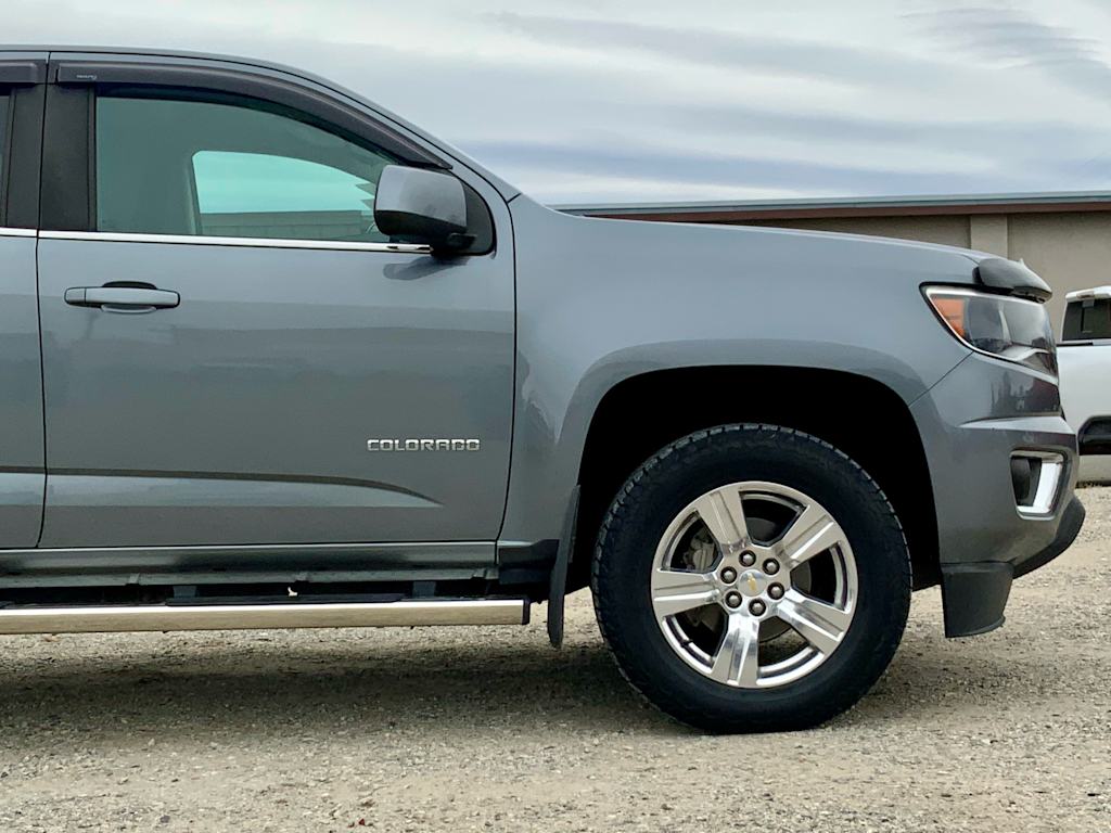 Thumbnail: 2019 Chevrolet Colorado - 23