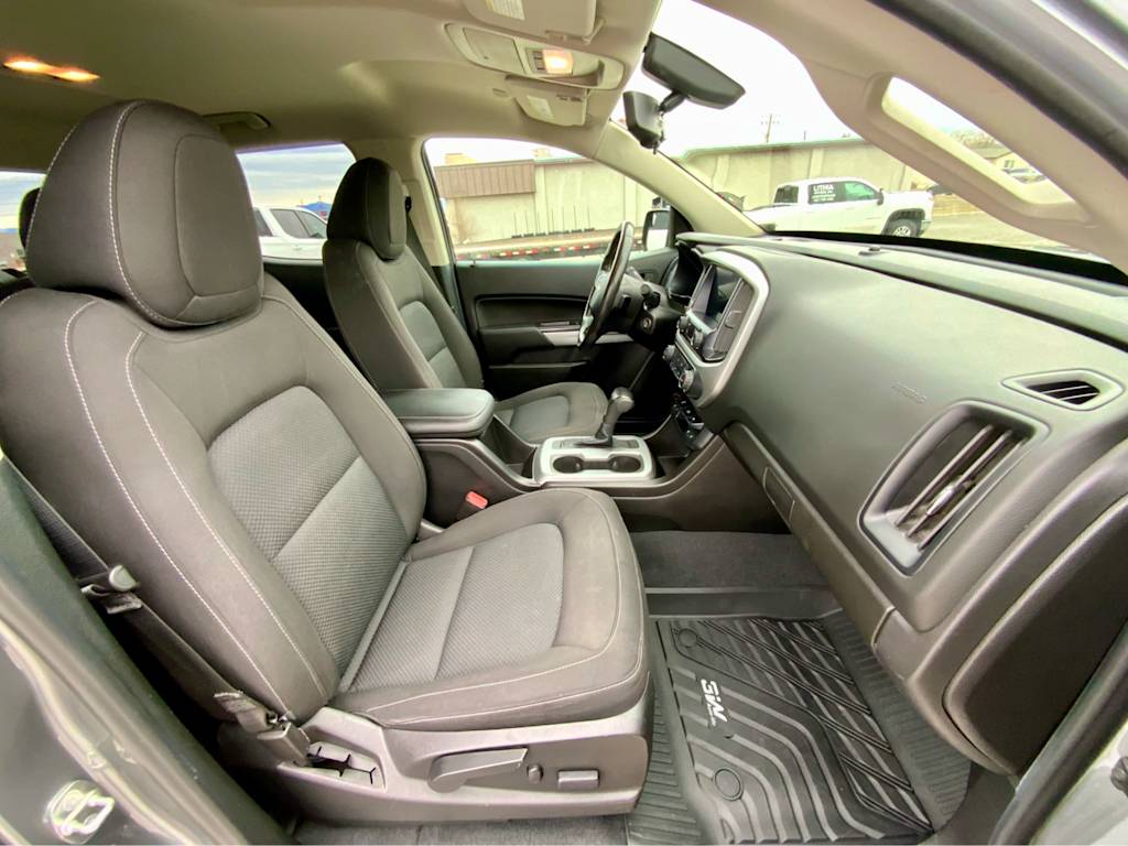 Thumbnail: 2019 Chevrolet Colorado - 11