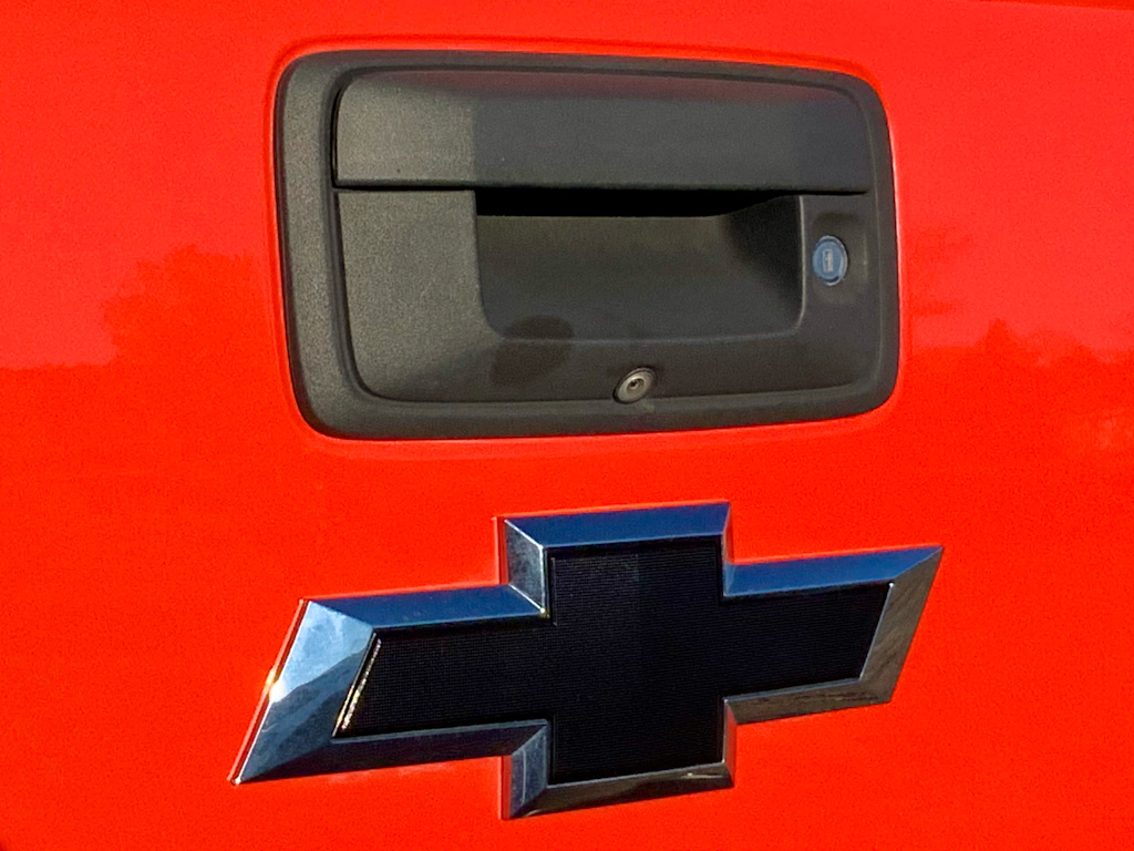 Thumbnail: 2020 Chevrolet Colorado - 32