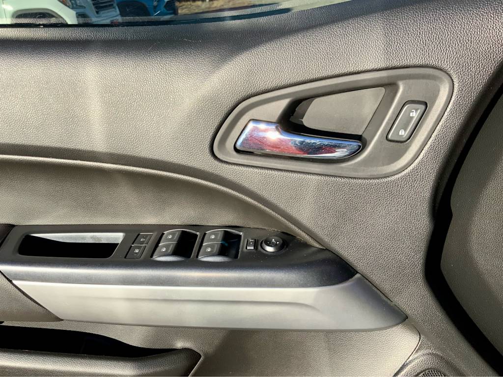 Thumbnail: 2020 Chevrolet Colorado - 50