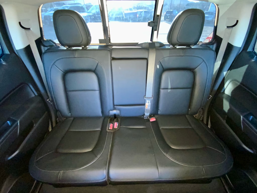 Thumbnail: 2020 Chevrolet Colorado - 36